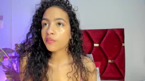 Snapshot of antonellahall_ chatting on October 2025 12:36:02 PM AntonellaHall online show from October 2025 12:36:02 PM
