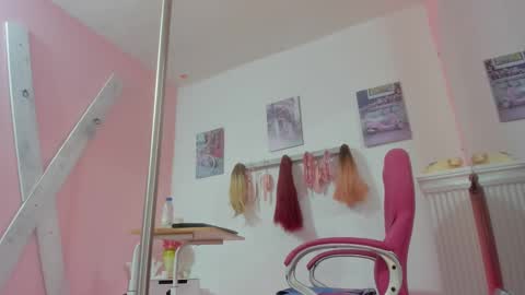 Snapshot of antonellakling_ chatting on January 2025 05:06:01 PM ANTONELLA online show from January 2025 05:06:01 PM
