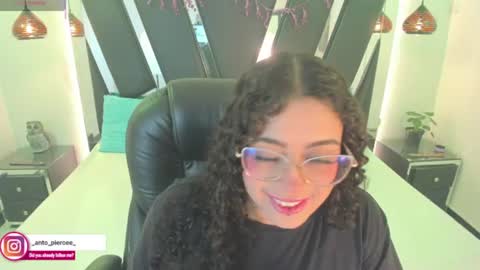 A N T O N E L L E  online show from July 2026 11:35:01 AM