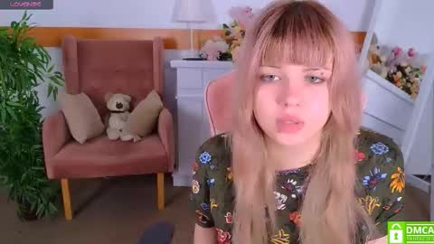 antonia_ferrero online show from October 2025 06:58:02 AM
