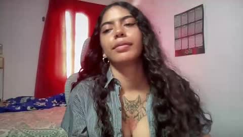 Snapshot of antoniabloom chatting on October 2025 04:39:01 PM Antonia online show from October 2025 04:39:01 PM