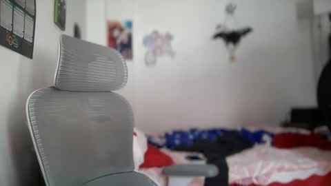 Antonia online show from December 2025 05:22:02 PM