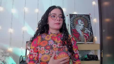 Antonia online show from December 2025 02:30:02 AM