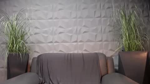 HI My name is Antonio online show from January 2025 11:18:01 PM