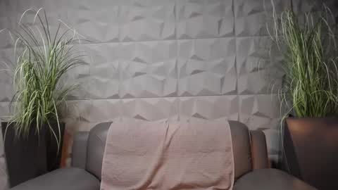 HI My name is Antonio online show from February 2025 11:06:02 PM