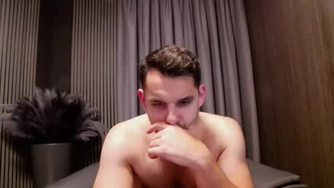 HI My name is Antonio online show from December 2025 08:27:01 PM