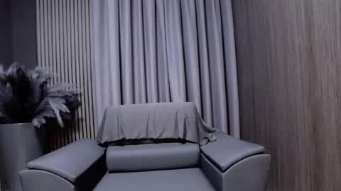 HI My name is Antonio online show from April 2026 06:45:01 PM