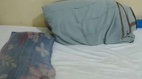 Gracious online show from January 2026 06:00:02 PM