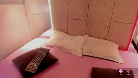 Snapshot of anya_shaffer chatting on May 2026 02:50:01 AM anya_shaffer online show from May 2026 02:50:01 AM