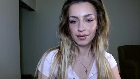 Snapshot of anyamurr chatting on April 2026 06:12:01 PM Anya online show from April 2026 06:12:01 PM