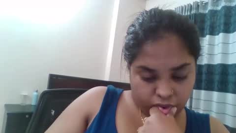 anydanyg online show from October 2025 05:52:02 PM