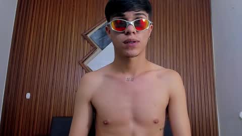 anyelo_sexyhot online show from February 2025 02:50:02 PM