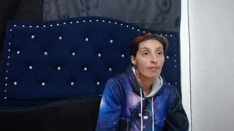 Snapshot of anyu_1306 chatting on December 2024 07:42:01 AM anyu online show from December 2024 07:42:01 AM