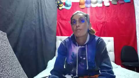 Snapshot of anyu_1306 chatting on December 2025 10:59:02 PM anyu online show from December 2025 10:59:02 PM