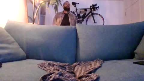 apc_3 online show from March 2025 05:35:02 PM