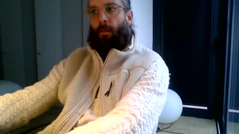 apc_3 online show from February 2026 08:22:01 AM