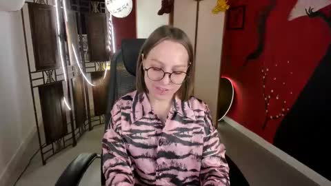 APHEX QUEEN online show from February 2025 01:10:01 PM