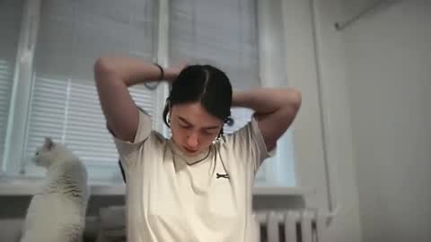 aphr0dite22 online show from April 2026 08:04:01 AM