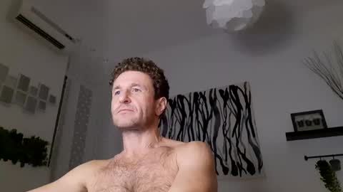 apollobest77 online show from January 2025 08:11:01 PM