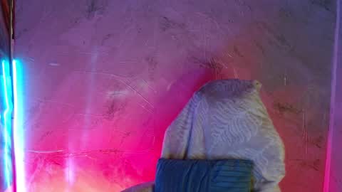 Apolo online show from September 2025 06:19:02 PM