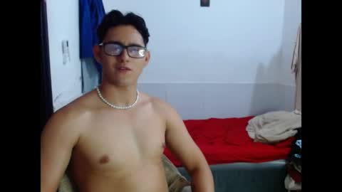 Snapshot of apolo1sex24 chatting on April 2026 03:07:02 AM steven online show from April 2026 03:07:02 AM