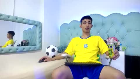 Apolo Richards online show from February 2026 07:36:02 PM