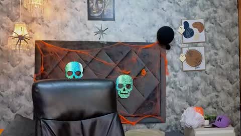 Apolo online show from October 2025 01:13:02 AM