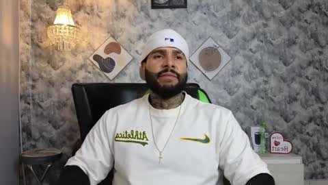 APOLO  online show from April 2026 10:11:02 PM