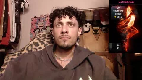 Snapshot of apolo_s chatting on April 2026 03:10:02 AM Andres online show from April 2026 03:10:02 AM