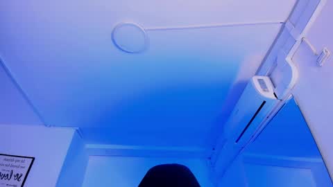 apolojackson1 online show from April 2026 04:02:02 AM