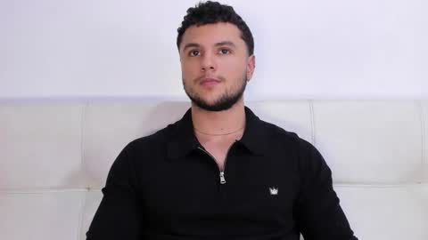 Apolo Klein online show from December 2025 03:55:01 AM