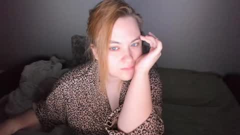 appleyummybuns online show from May 2026 11:34:04 PM
