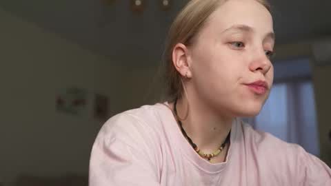  REYNA  my friend   online show from November 2025 07:01:01 AM