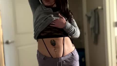 Snapshot of aprilanna chatting on February 2025 05:42:01 PM AnnaApril420 online show from February 2025 05:42:01 PM