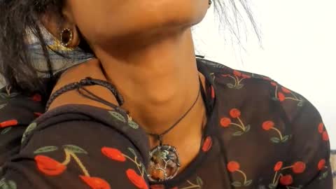 aprillebony319262 online show from March 2026 05:35:01 PM