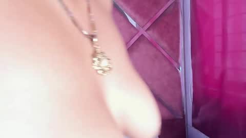 aprilmiiller online show from April 2026 04:11:02 PM