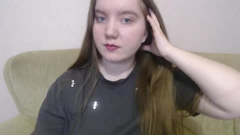 Josefin online show from November 2025 03:38:01 AM