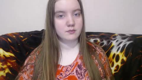 Josefin online show from January 2026 04:38:02 AM