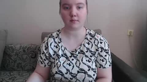 Snapshot of aquanarmin chatting on April 2026 04:39:01 AM Josefin online show from April 2026 04:39:01 AM