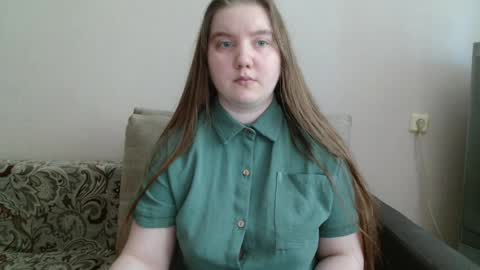 Snapshot of aquanarmin chatting on June 2026 05:23:01 AM Josefin online show from June 2026 05:23:01 AM