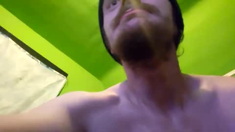 Snapshot of aquarius4220 chatting on September 2025 04:56:02 AM Aquarius420 online show from September 2025 04:56:02 AM