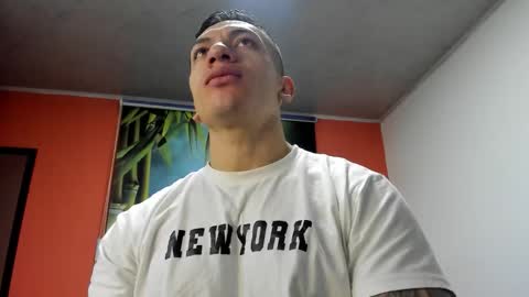 Jonathan online show from December 2025 01:27:01 PM