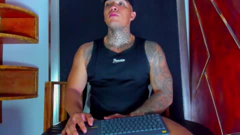 AquilesElpapi online show from March 2026 05:11:02 AM