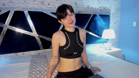 ArabellaBlue online show from October 2025 01:44:01 PM