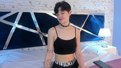 ArabellaBlue online show from November 2025 01:43:01 PM