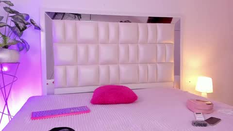   online show from December 2024 05:33:02 AM