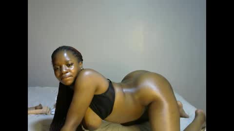 Snapshot of arcana_minnie chatting on May 2026 02:41:02 AM Arcana online show from May 2026 02:41:02 AM