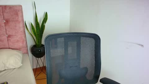 Snapshot of ares_alpha chatting on November 2025 07:02:02 PM Ares Alpha online show from November 2025 07:02:02 PM