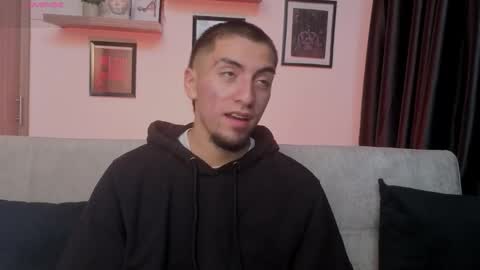 Snapshot of aresmassimox chatting on November 2025 05:18:02 AM Mateo online show from November 2025 05:18:02 AM