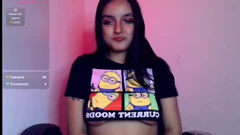 Bella online show from November 2025 08:07:01 PM